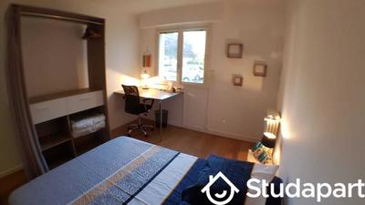 Chambre - 14 m² - 1 pièce