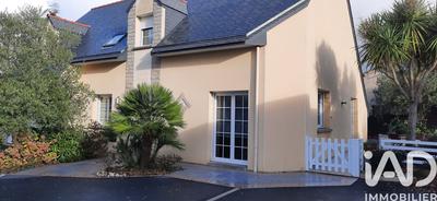 Maison - 143 m² - 6 pièces