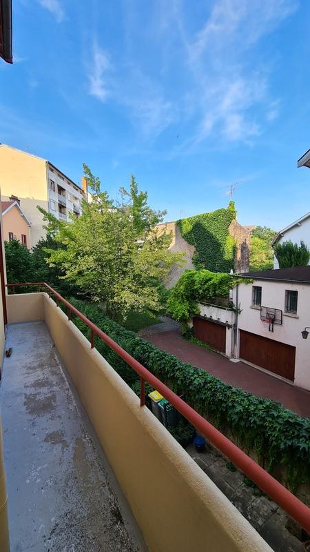 Appartement ancien - 113 m² - 6 pièces