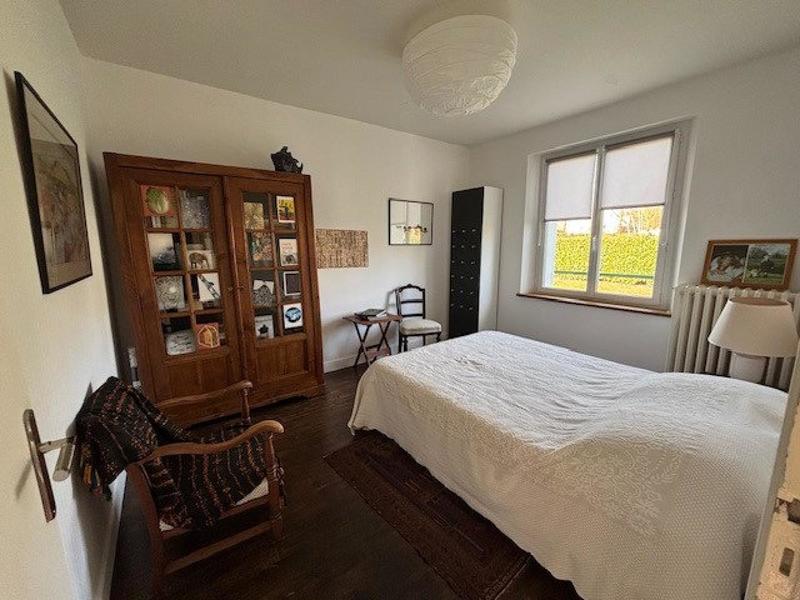 Maison - 185 m² - 9 pièces