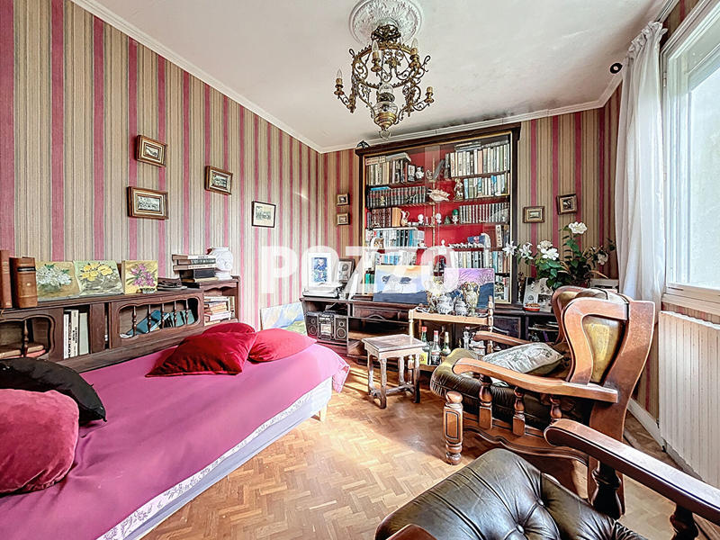 Maison - 136 m² - 6 pièces