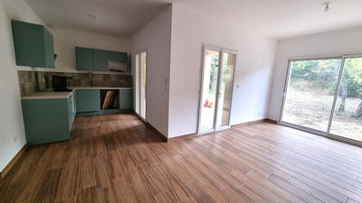 Villa - 81 m² - 4 pièces