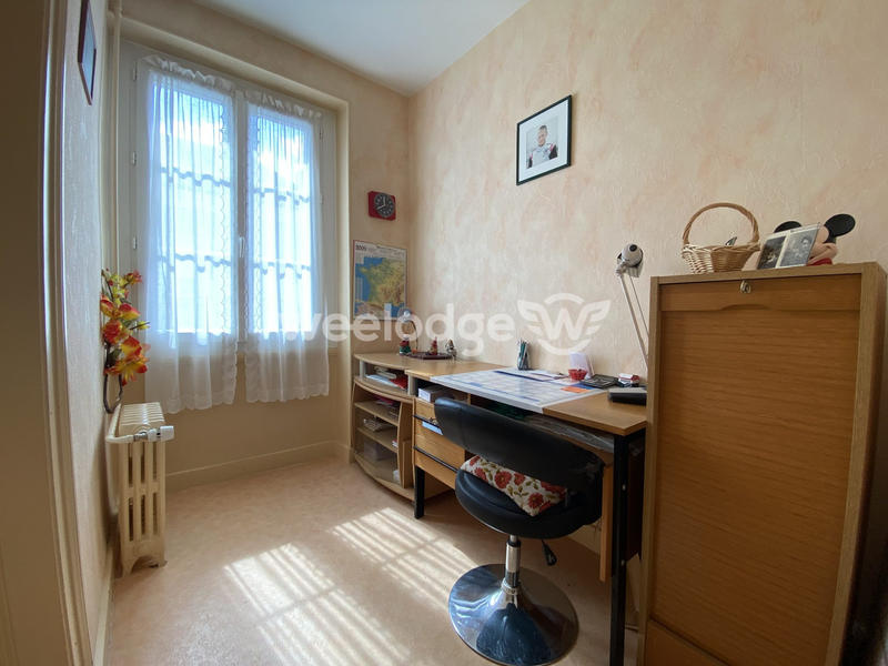 Maison - 95 m² - 5 pièces