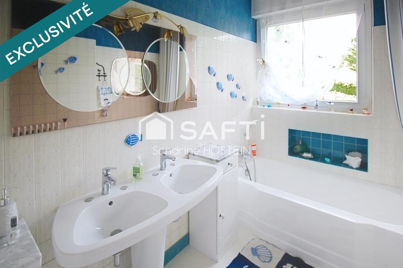 Maison - 223 m² - 8 pièces