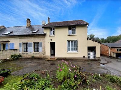 Maison - 90 m² - 4 pièces