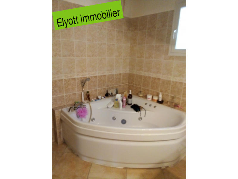 Maison - 126 m² - 6 pièces