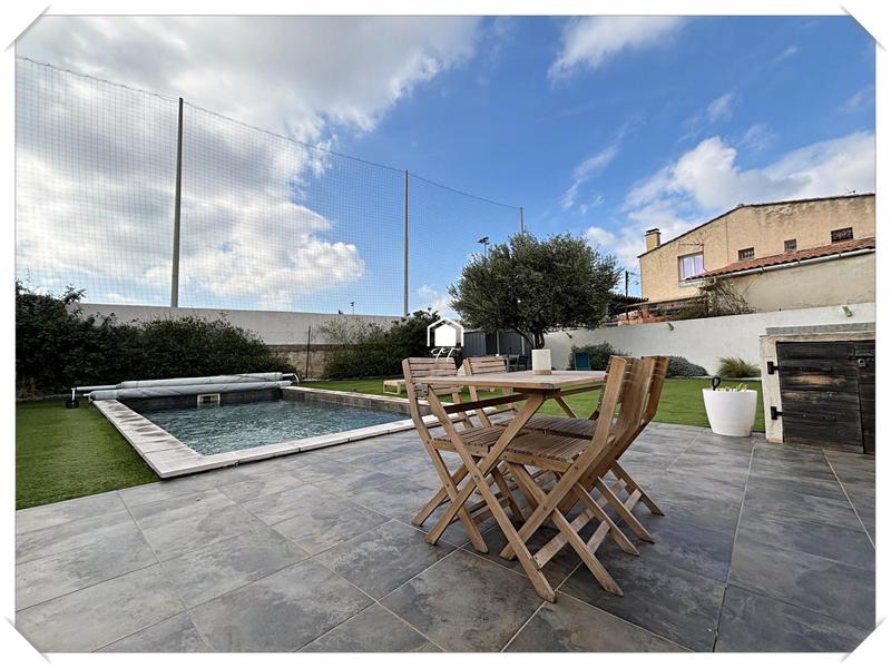 Maison - 105 m² - 4 pièces