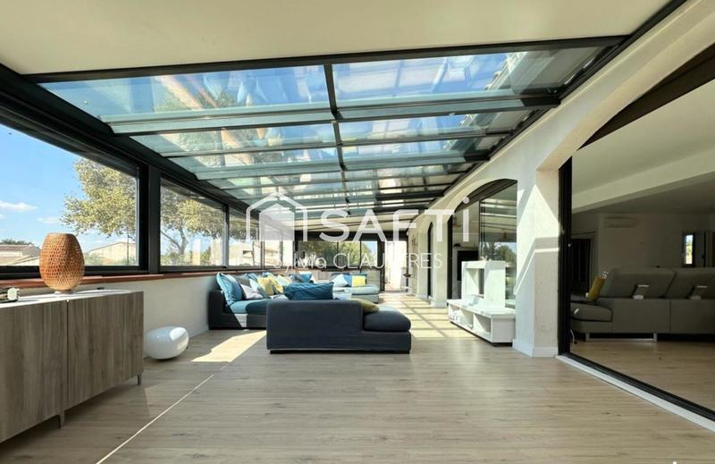 Maison - 308 m² - 7 pièces