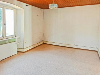 Maison - 300 m² - 10 pièces