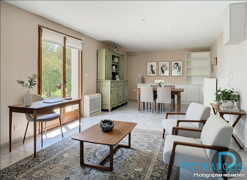 Maison - 202 m² - 6 pièces