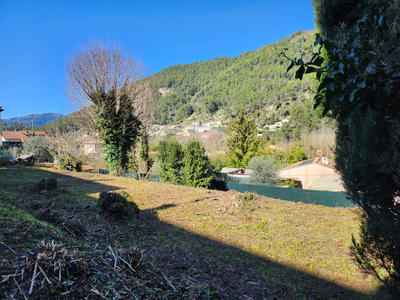 Terrain - 304 m²
