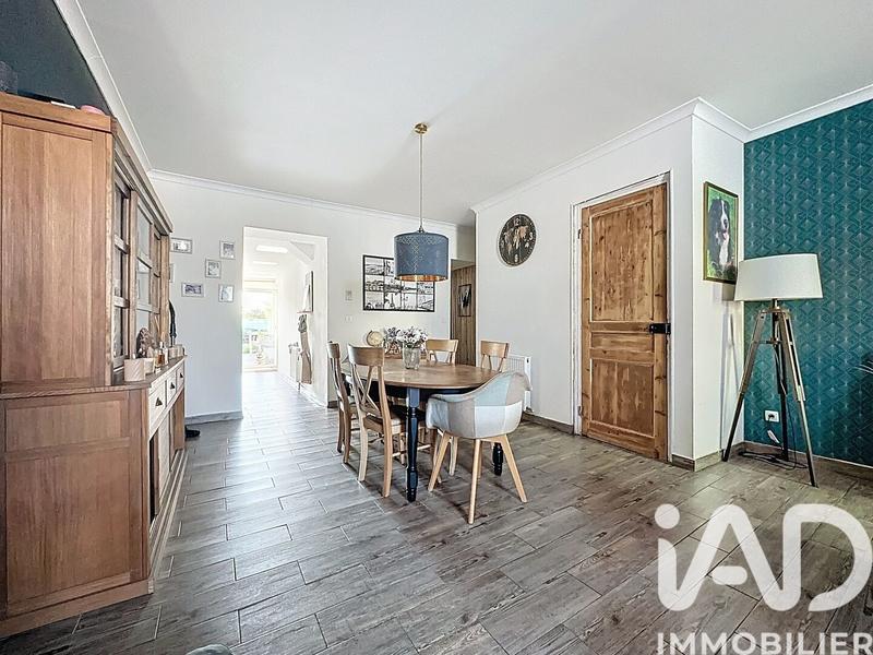 Maison - 92 m² - 5 pièces