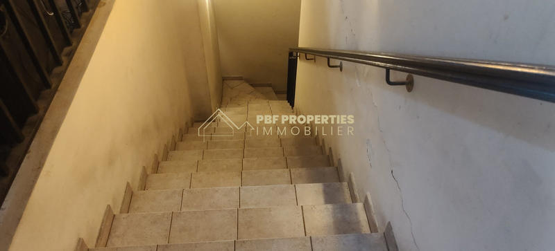 Loft - 160 m² - 5 pièces
