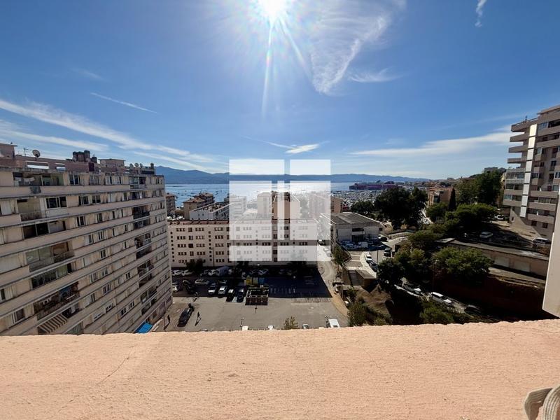 Appartement - 65 m² - 4 pièces