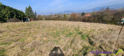 Terrain - 3 000 m²