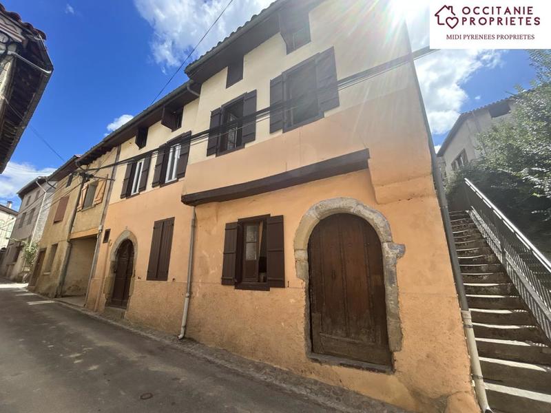 Maison - 200 m² - 7 pièces