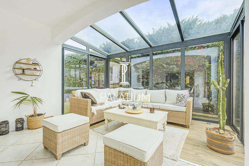 Maison - 165 m² - 6 pièces