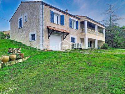 Maison - 165 m² - 5 pièces