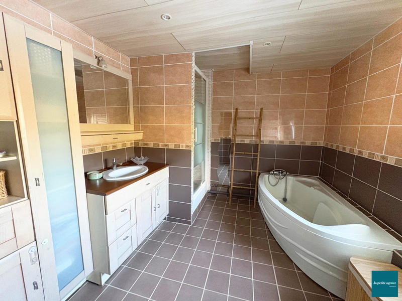 Maison - 132 m² - 5 pièces