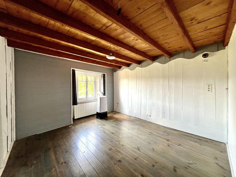 Maison - 186 m² - 6 pièces
