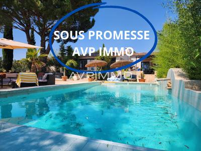 Villa - 174 m² - 6 pièces