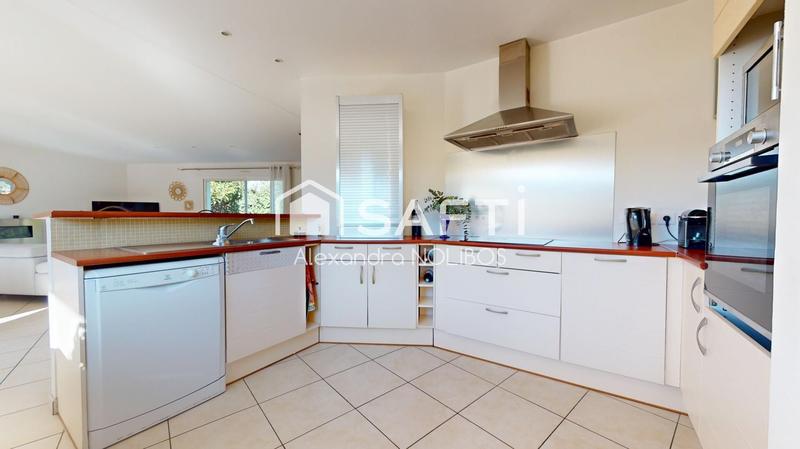 Maison - 160 m² - 7 pièces