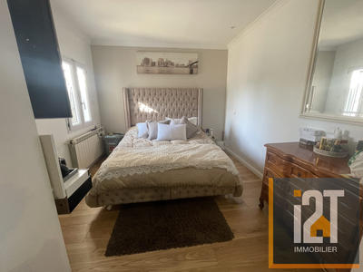 Villa - 142 m² - 6 pièces