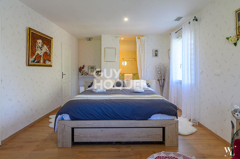 Maison - 122 m² - 4 pièces