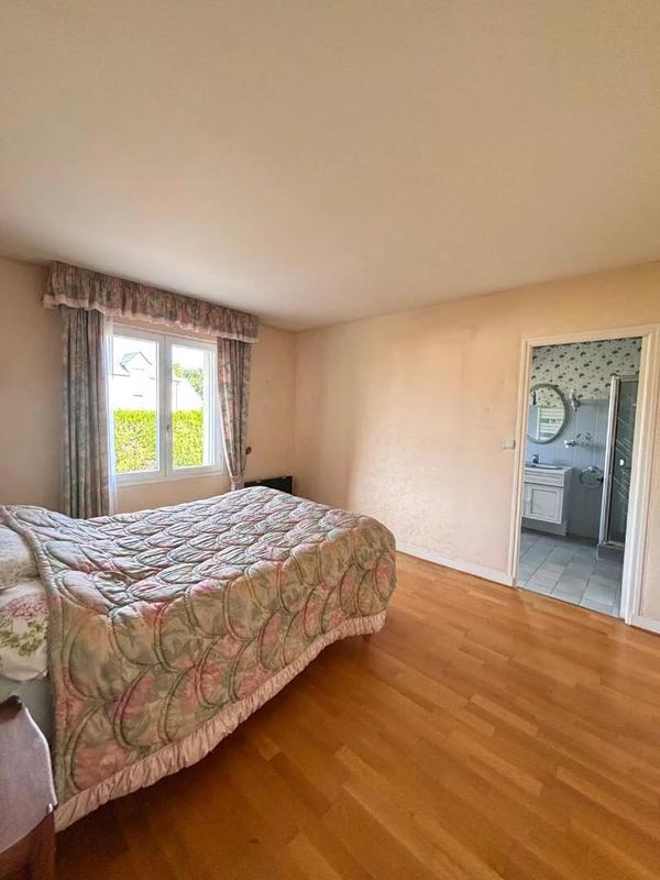 Maison - 152 m² - 5 pièces