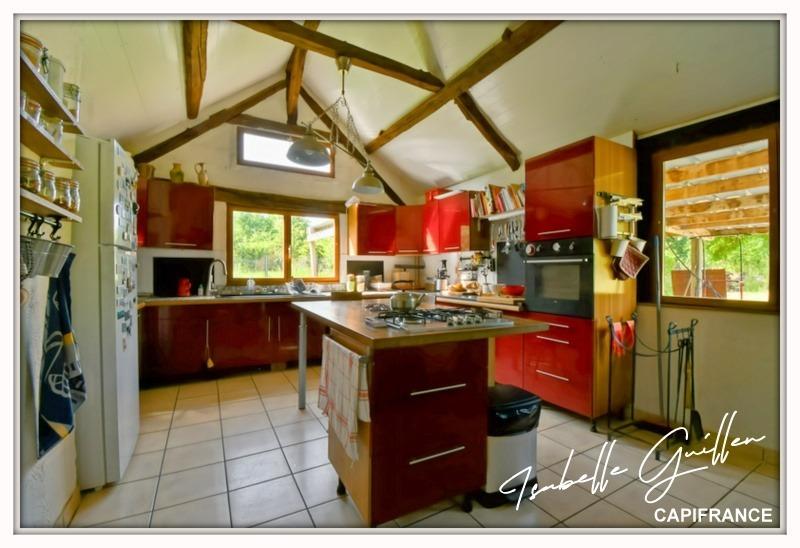 Corps de ferme - 249 m² - 8 pièces