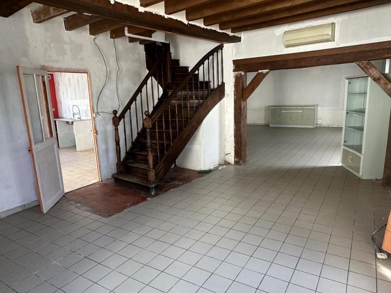 Maison chambre d'hôtes - 206 m² - 7 pièces