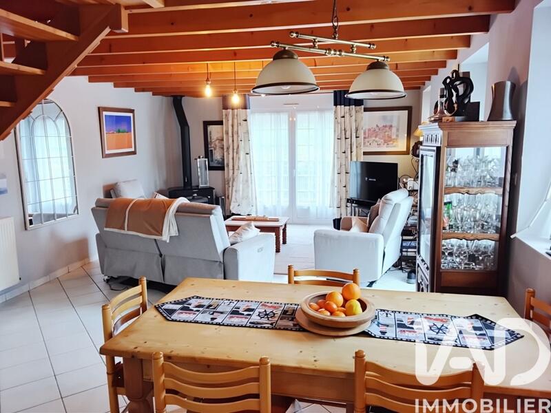 Maison - 90 m² - 4 pièces