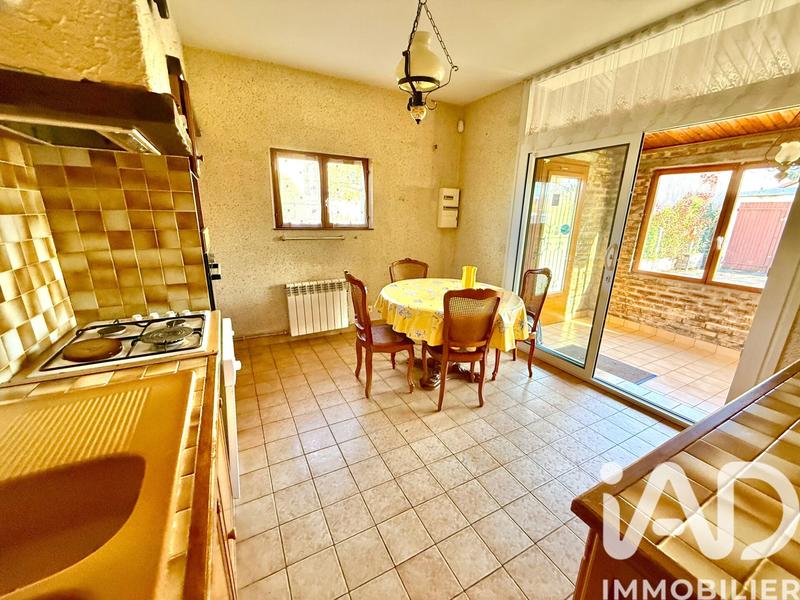 Maison - 138 m² - 8 pièces
