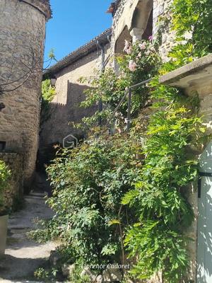 Maison de village - 120 m² - 5 pièces