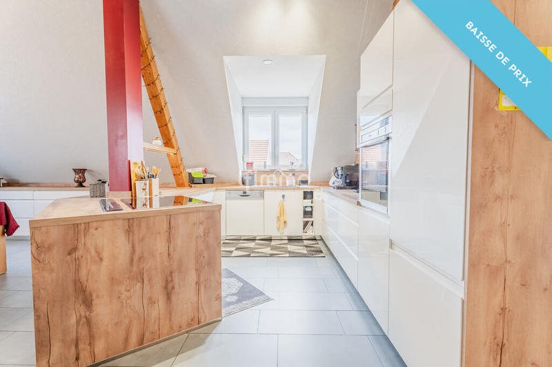 Maison - 216 m² - 6 pièces