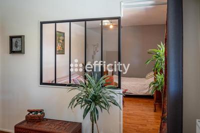 Appartement - 103 m² - 5 pièces