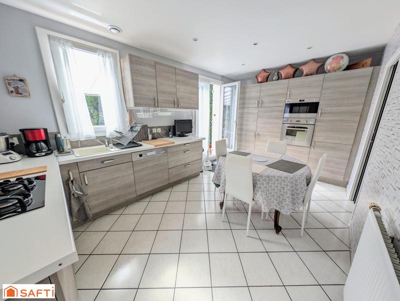 Maison - 117 m² - 5 pièces