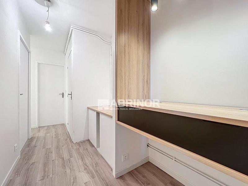 Appartement - 84 m² - 3 pièces