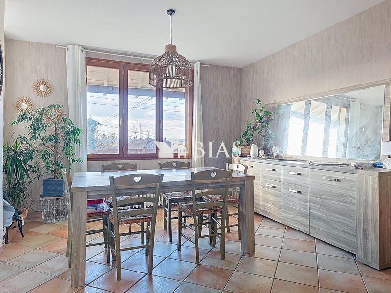 Maison - 132 m² - 7 pièces