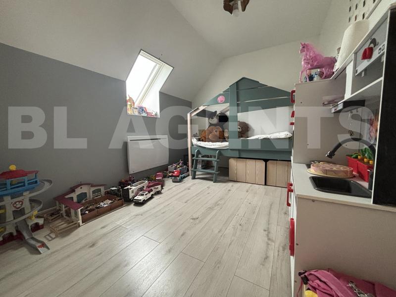 Maison - 109 m² - 6 pièces