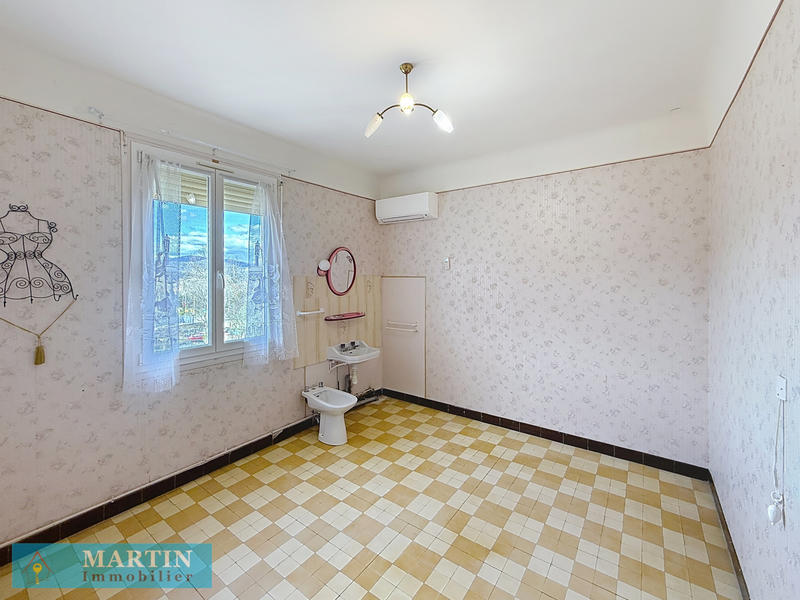 Maison - 137 m² - 5 pièces