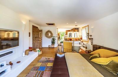 Maison - 260 m² - 5 pièces