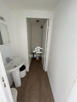 Bureau - 73 m² - 4 pièces