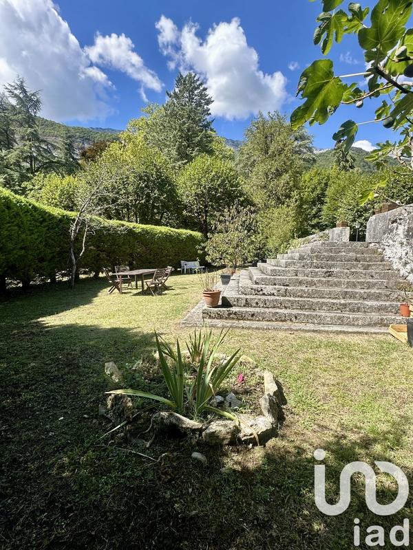 Appartement - 102 m² - 4 pièces