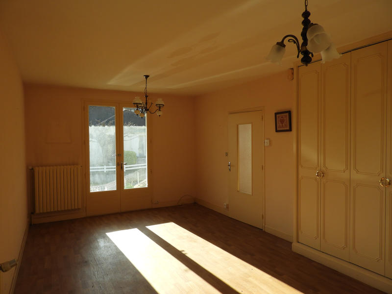 Maison - 95 m² - 6 pièces