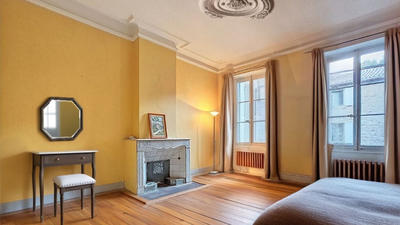 Appartement - 127 m² - 4 pièces