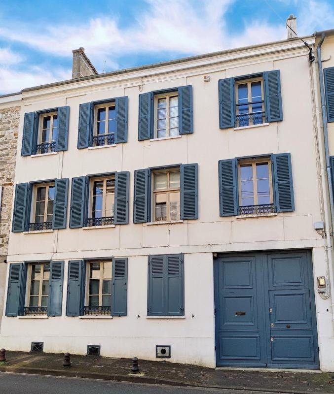 Maison ancienne - 223 m² - 10 pièces