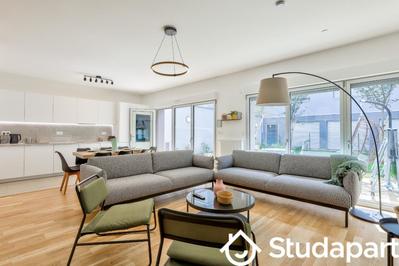 Chambre - 9 m² - 1 pièce