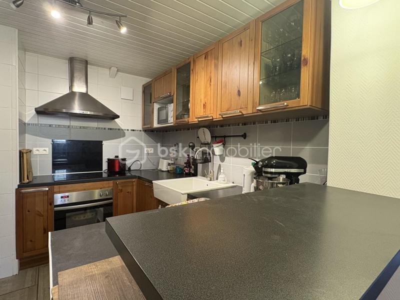 Maison de village - 94 m² - 4 pièces