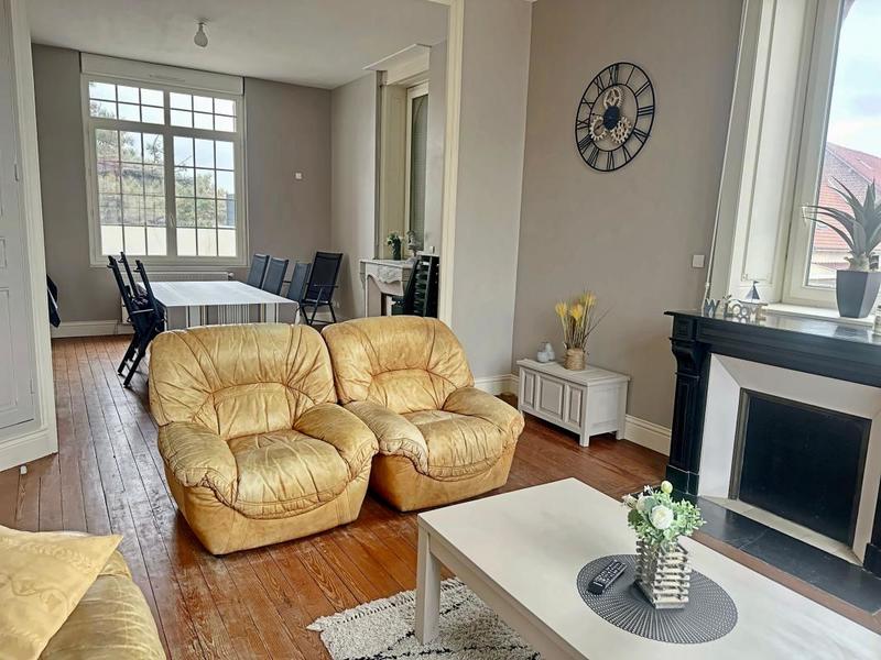 Immeuble - 252 m² - 11 pièces